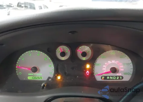 2010 Ford Ranger Sport из США, поврежденный, VIN 1FTLR4FE4APA00332